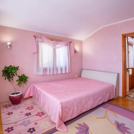 House Kalina * Burgas